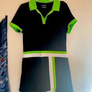 Kinona - Black and green golf dress - MEDIUM